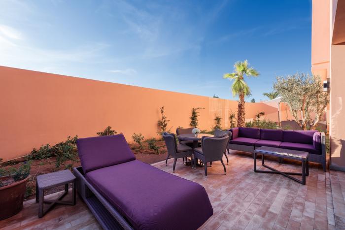 Moevenpick Hotel Mansour Eddahbi Marrakech Марракеш Номер фото A private terrace at the hotel