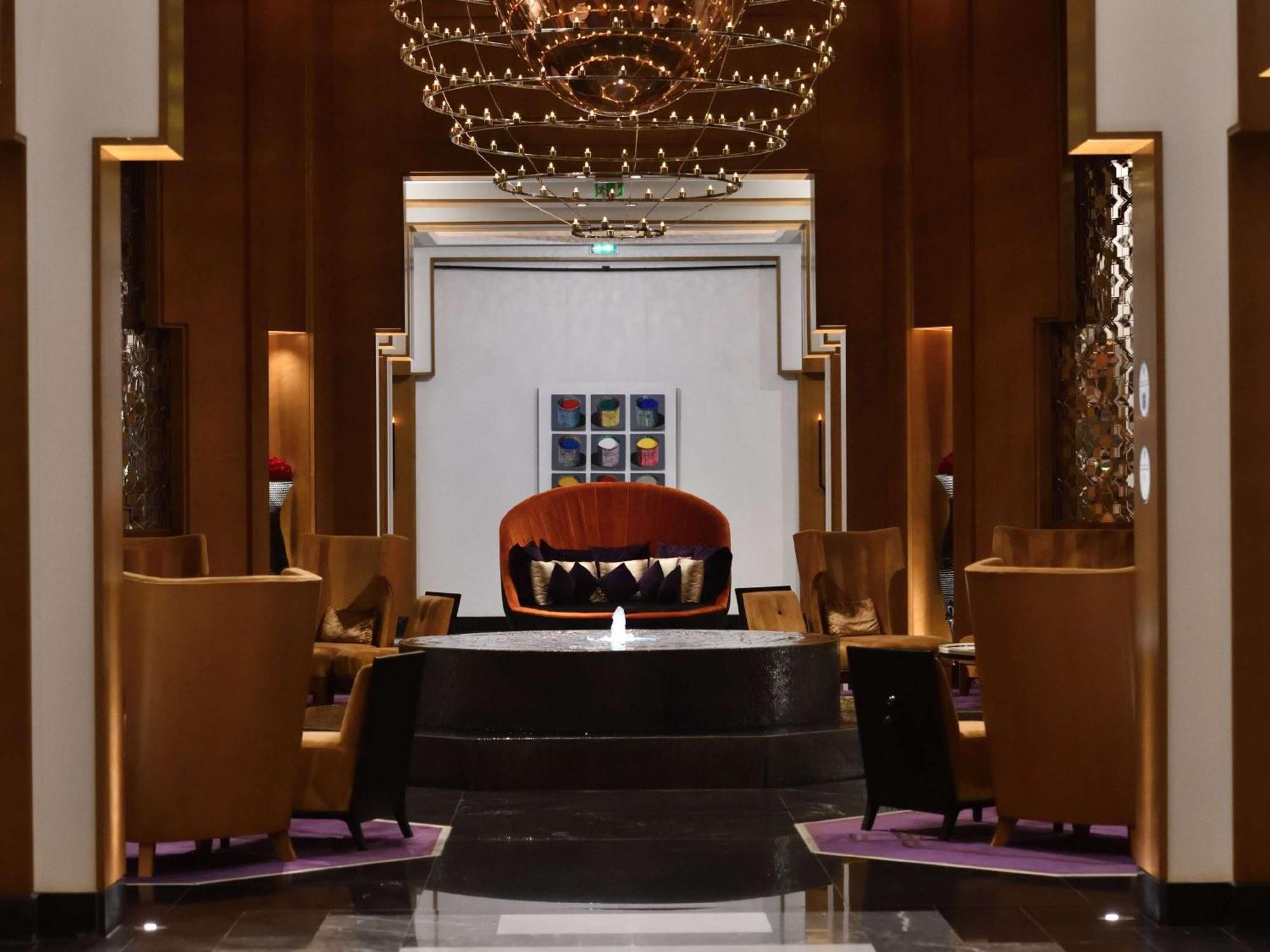 Moevenpick Hotel Mansour Eddahbi Marrakech Марракеш Экстерьер фото The lobby of the hotel